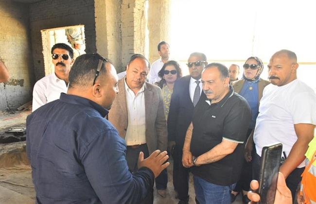 رئيس هيئة تنمية الصعيد ومحافظ أسيوط يجريان جولة ميدانية موسعة لمتابعة المشروعات التنموية