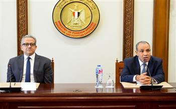في أول زيارة منذ انتخابه مديرًا عامًا لليونسكو.. وزارة الخارجية تستقبل خالد العناني