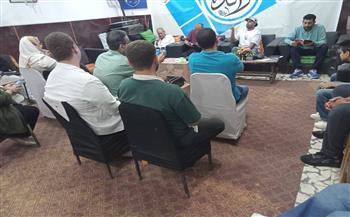 مناقشة ديوان "مسافة الحلم وأرجعلك" للشاعر محمد أبو عمرة ضمن فعاليات قصور الثقافة بالسويس
