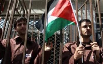 إعلام إسرائيلي: عدد الأسرى الفلسطينيين الذين ستفرج عنهم إسرائيل تراجع إلى 1718 بدلا من 1722