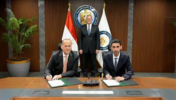 وزير البترول يشهد توقيع عقد حفر خمس آبار غاز جديدة بين «بي بي» و«فالاريس» في البحر المتوسط