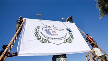 خبير اقتصادي: وقف الحرب على غزة يعيد انتعاش التجارة العالمية ويرفع إيرادات قناة السويس