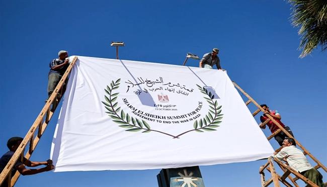 خبير اقتصادي: وقف الحرب على غزة يعيد انتعاش التجارة العالمية ويرفع إيرادات قناة السويس
