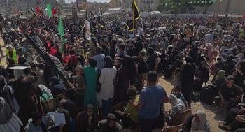 وصول حافلات تقل أسرى فلسطينيين إلى رام الله بعد إطلاق سراحهم من سجون الاحتلال
