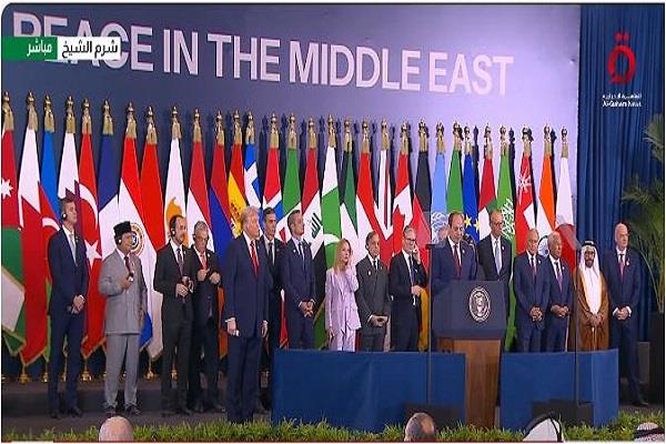 الرئيس السيسي لشعب إسرائيل: "مدوا أيديكم لتحقيق السلام في المنطقة"