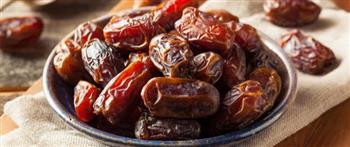 تعرف على فوائد التمر مع السمسم