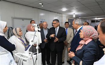 محافظ الجيزة يفتتح وحدة الرعاية المتوسطة والداخلي بمستشفى أكتوبر المركزي