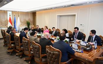 وزير الرياضة ومساعد الأمين للأمم المتحدة يستعرضان جهود تمكين النشء والشباب 