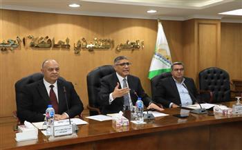 محافظ الجيزة يبحث استعدادات الفنادق والجهات التنفيذية لافتتاح المتحف المصري الكبير