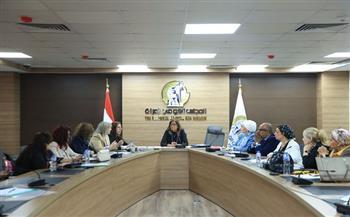 لجنة الثقافة والفنون بالقومي للمرأة تعقد اجتماعها الدوري وتستعرض خطة عملها المقبلة