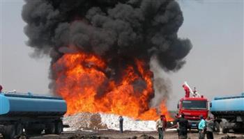 مصرع وإصابة 28 شخصا في حريق بناقلة نفط في إندونيسيا