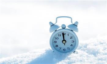 التوقيت الشتوي.. تعرّف على موعد تغيير الساعة رسميًا