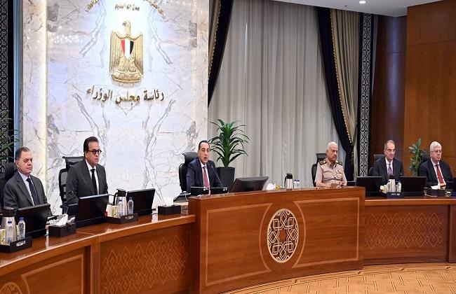 «الوزراء»: استصدار قرار بشأن عدم تخفيض الحد الأقصى لتكلفة فرق سعر الفائدة للمالية 
