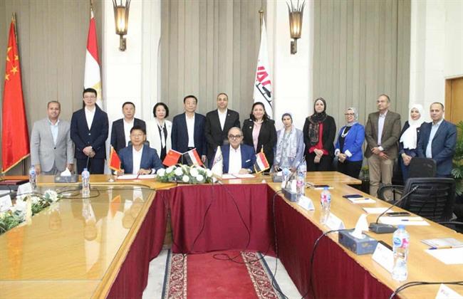 الصحة: «فاكسيرا» توقع مذكرة تفاهم جديدة مع «سي دي بايو» الصينية لتعزيز إنتاج اللقاحات