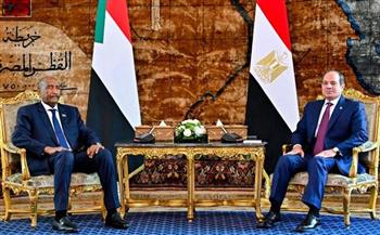 الرئيس السيسي يستقبل رئيس مجلس السيادة السوداني