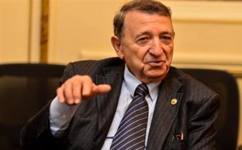 د. مصطفى السيد: مرض زوجتى بالسرطان ألهمنى علاجه