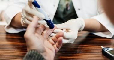 علامات  تنذر بخطر الإصابة بالسكري