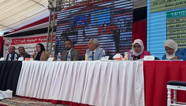 وزير الإسكان: تسليم إخطارات التخصيص لـ1008 فائزين بقطع أراضٍ مقننة بمدينة العبور الجديدة  