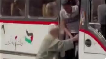 ضبط سائق وكمسري الأتوبيس صاحب واقعة سقوط مسن في الدقهلية