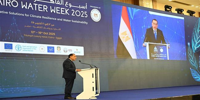 رئيس الوزراء: أسبوع القاهرة للمياه صار منبراً عالمياً لتبادل الخبرات وصياغة الحلول الواقعية