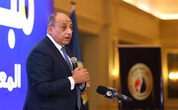 رئيس حماة الوطن يعقد اجتماعا مع أعضاء الحزب المعينين بمجلس الشيوخ