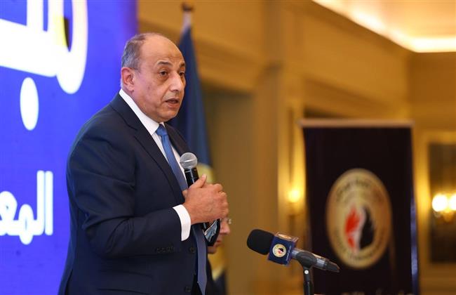 رئيس حماة الوطن يعقد اجتماعا مع أعضاء الحزب المعينين بمجلس الشيوخ