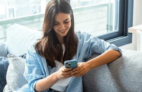 كيف تمنحنا الفيديوهات الملهمة طاقة للحياة؟.. دراسة توضح