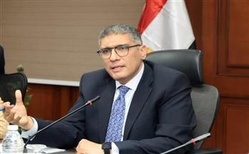 محافظ الجيزة: غرفة العمليات تتابع شكاوى المواطنين بشأن التعريفة الجديدة على مدار الساعة