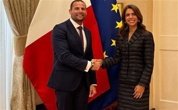 السفيرة المصرية فى مالطا تبحث مع رئيس وزراء مالطا سبل تعزيز التعاون بين البلدين 