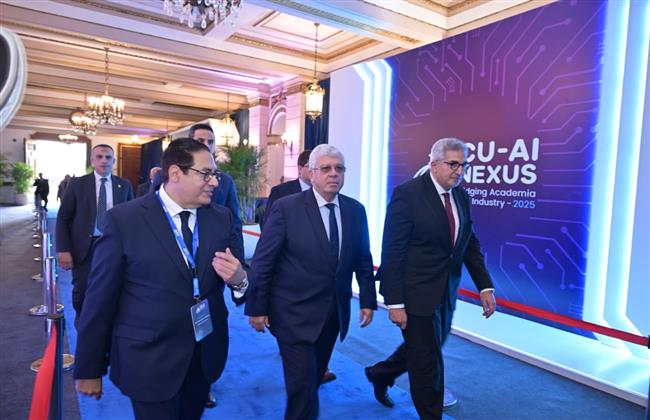 وزير التعليم العالي: الدولة وضعت رؤية طموحة للتحول الرقمي يكون فيها الذكاء الاصطناعي ركيزة أساسية