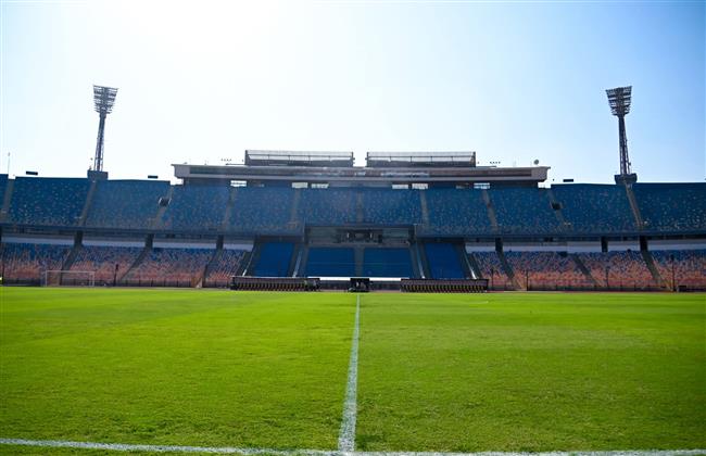 الكونفدرالية الإفريقية.. ستاد القاهرة يتزين لاستضافة الزمالك وديكيداها  