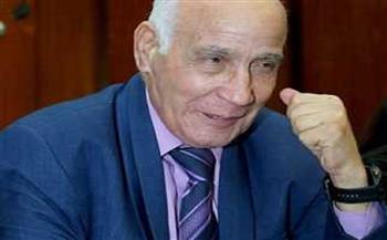 غدًا بالجيزة.. الاحتفاء بالشاعر أحمد عنتر مصطفى في برنامج "العودة إلى الجذور"