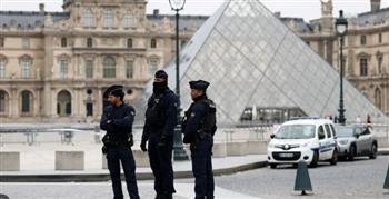 تحقيقات أولية: سرقة 9 قطع من مجموعة مجوهرات نابليون والإمبراطورة جوزيفين بمتحف اللوفر بفرنسا