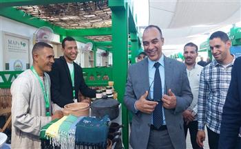 قنا تستعرض تراثها الحرفي في مهرجان النباتات الطبية والعطرية ببني سويف