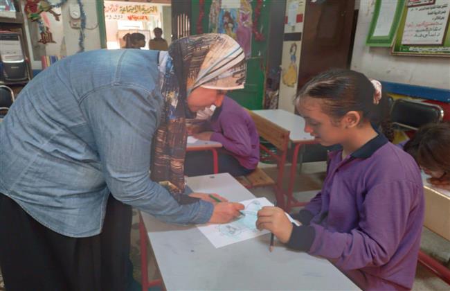 قصر ثقافة الجيزة ينظم ورشة فنون تشكيلية لذوي الاحتياجات الخاصة بمدرسة العمرانية