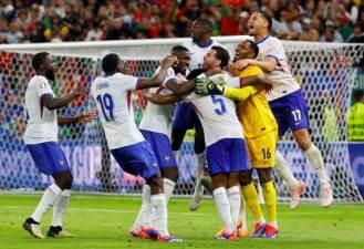  قائمة فرنسا لمباراتي أذربيجان وآيسلندا في تصفيات كأس العالم