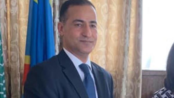 سفير مصر بموسكو يبحث مع نائب وزير الصناعة والتجارة الروسي سبل تعزيز التعاون  