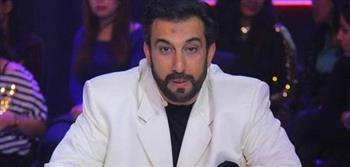 حسام حسني يكشف سبب غيابه: «فضلت الماجستير والدكتوراه على الغناء»  
