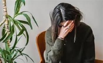 هل تبحثين عن قبول الآخرين على حساب سعادتك؟.. علامات تكشف ذلك