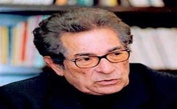 . في ذكرى رحيله الـ15.. أنيس منصور الذي عبر من الفلسفة إلى السينما والدراما