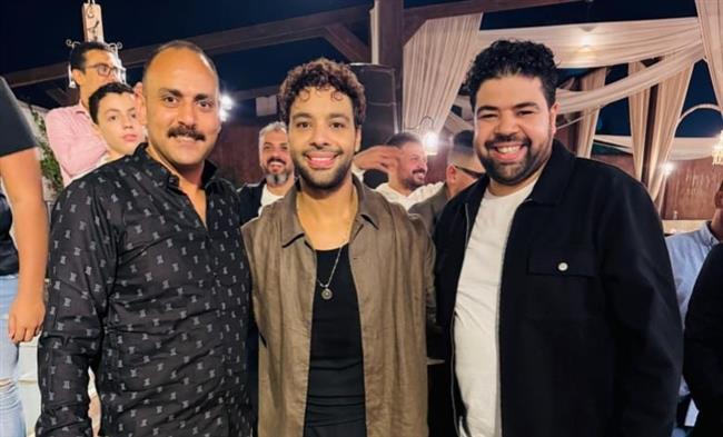 أحمد جمال يحتفل بزفافه وسط أهله في طنطا قبل الموعد الرسمي للفرح