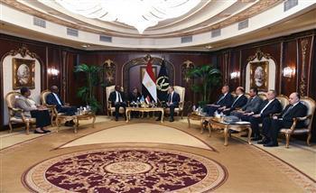 وزير الداخلية يستقبل نظيره الرواندي لبحث القضايا ذات الاهتمام المشترك