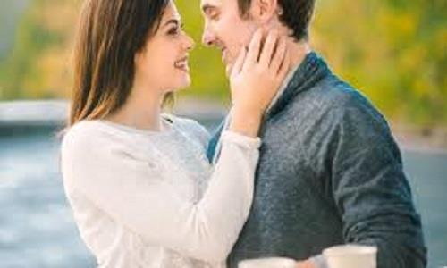 علامات تكشف الرجل الذي يعبر عن مشاعره ودعمه بالمسؤولية لا بالكلام