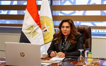 وزيرة التنمية المحلية تلتقي بخريجي برنامج إعداد رئيس (مركز/ مدينة / حي)