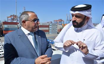 محافظ بورسعيد يستقبل وفدًا دبلوماسيًا من دولة قطر بميناء شرق بورسعيد 