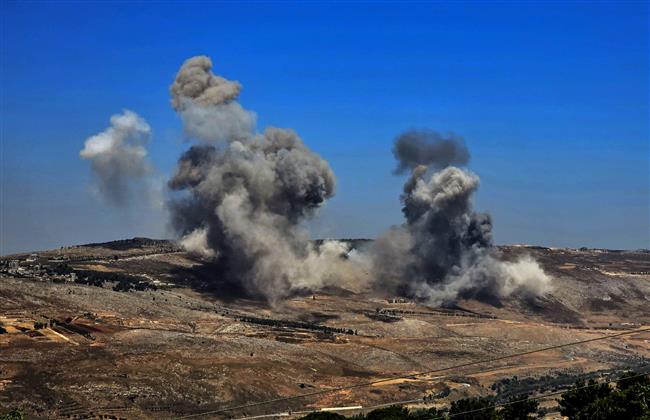 الجيش الإسرائيلي: غارات جوية على مناطق في لبنان استهدفت مواقع لحزب الله