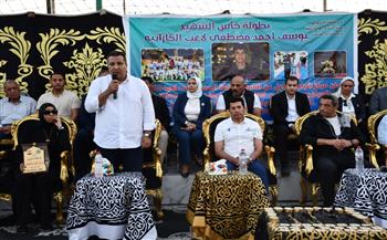 وزير الرياضة ومحافظ السويس يفتتحان صالة فنون قتالية وملعب خماسي بمركز شباب فيصل