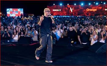 عمرو دياب يشعل حفل الجونة ويهنئ نجيب وسميح ساويرس بالنجاح