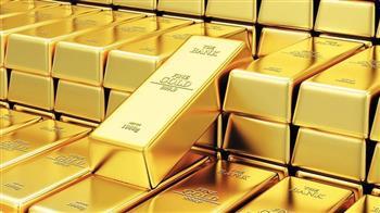 الذهب يتراجع بعد 9 أسابيع من المكاسب ترقبًا لبيانات التضخم الأمريكية وقوة الدولار