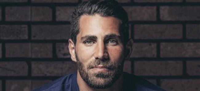 عزيز مرقة: التواصل المستمر مع الجمهور يصنع علاقة حقيقية